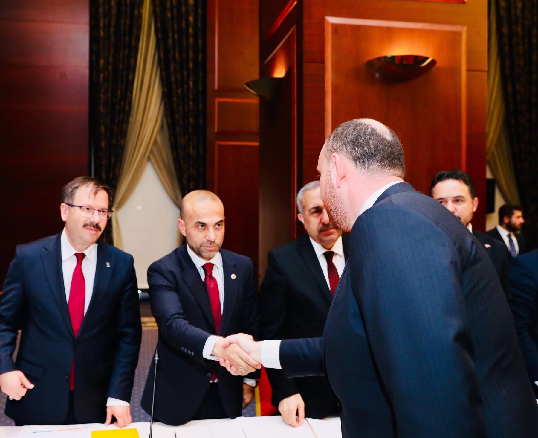 AK Parti Yalova Teşkilatı, Ankara’da “Türkiye Yüzyılı” Hedefiyle Bir Araya Geldi