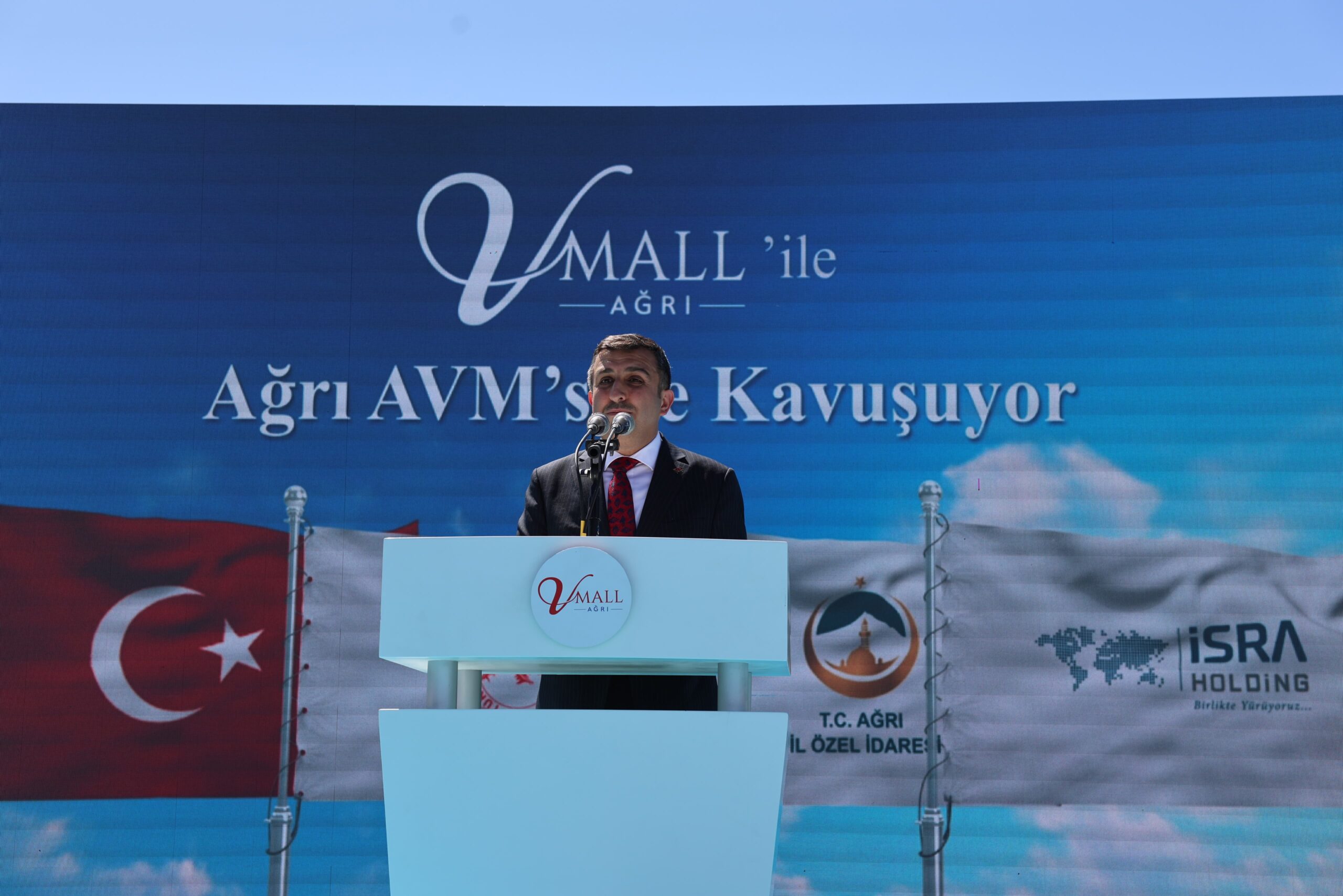 “Ağrı’nın yeni zirvesi, bölgenin dünyaya açılan kapısı olacak”