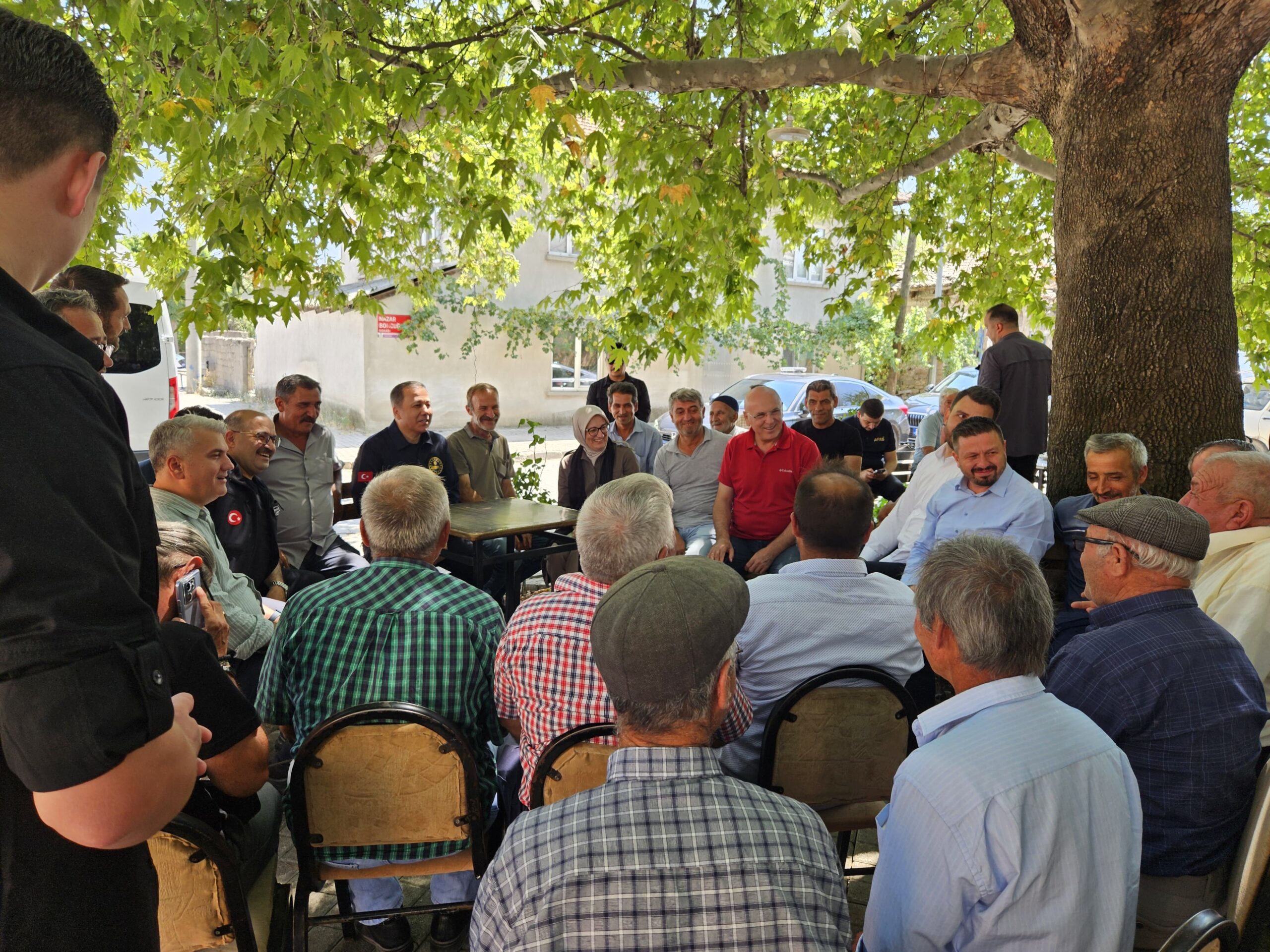AK Parti Balıkesir Teşkilatı Sındırgı’da Yaraları Sarmaya Devam Ediyor