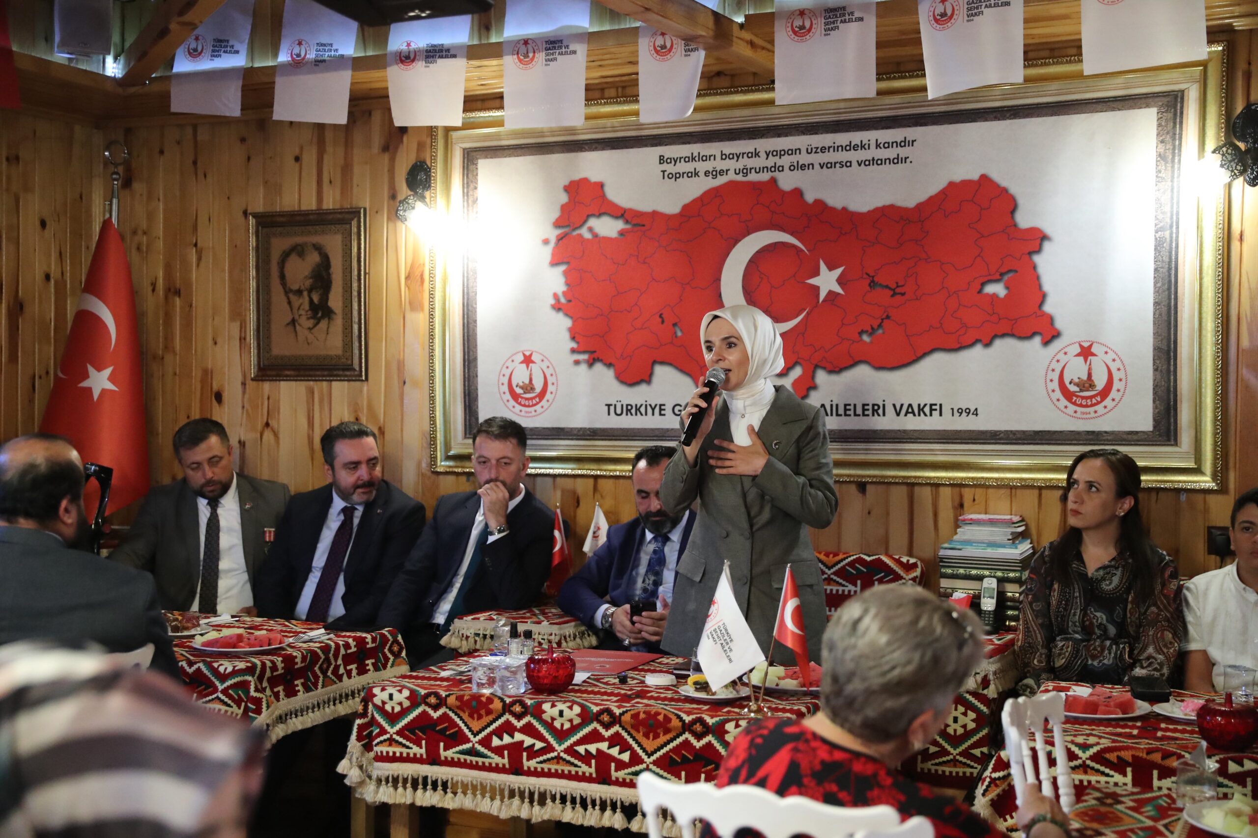 Bakan Mahinur Özdemir Göktaş, Şehit Yakınları ve Gazilerle Buluştu