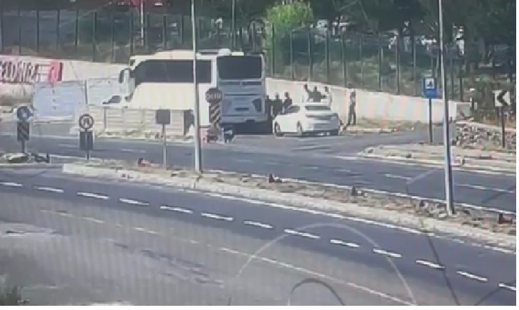 Kars’ta Uluslararası Uyuşturucu Operasyonu: 2 İran Uyruklu Kurye Tutuklandı