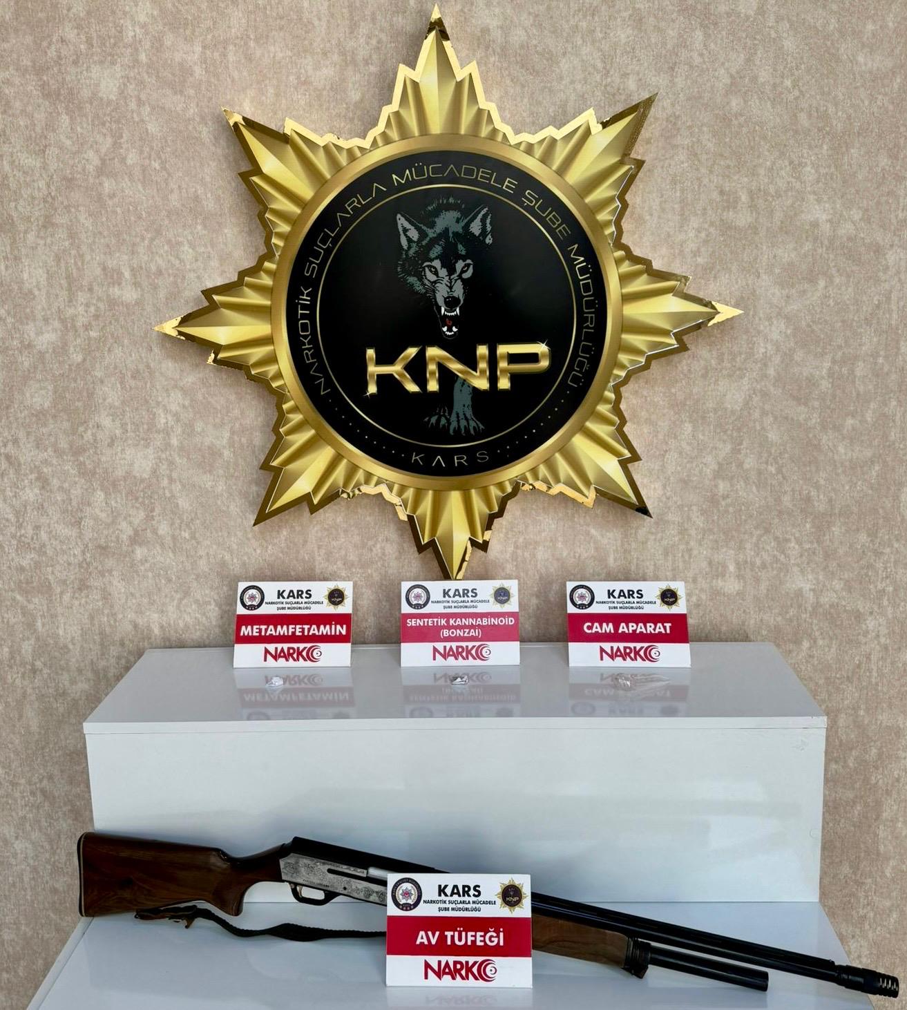 Kars’ta Uyuşturucu Operasyonu: 2 Şüpheli Tutuklandı