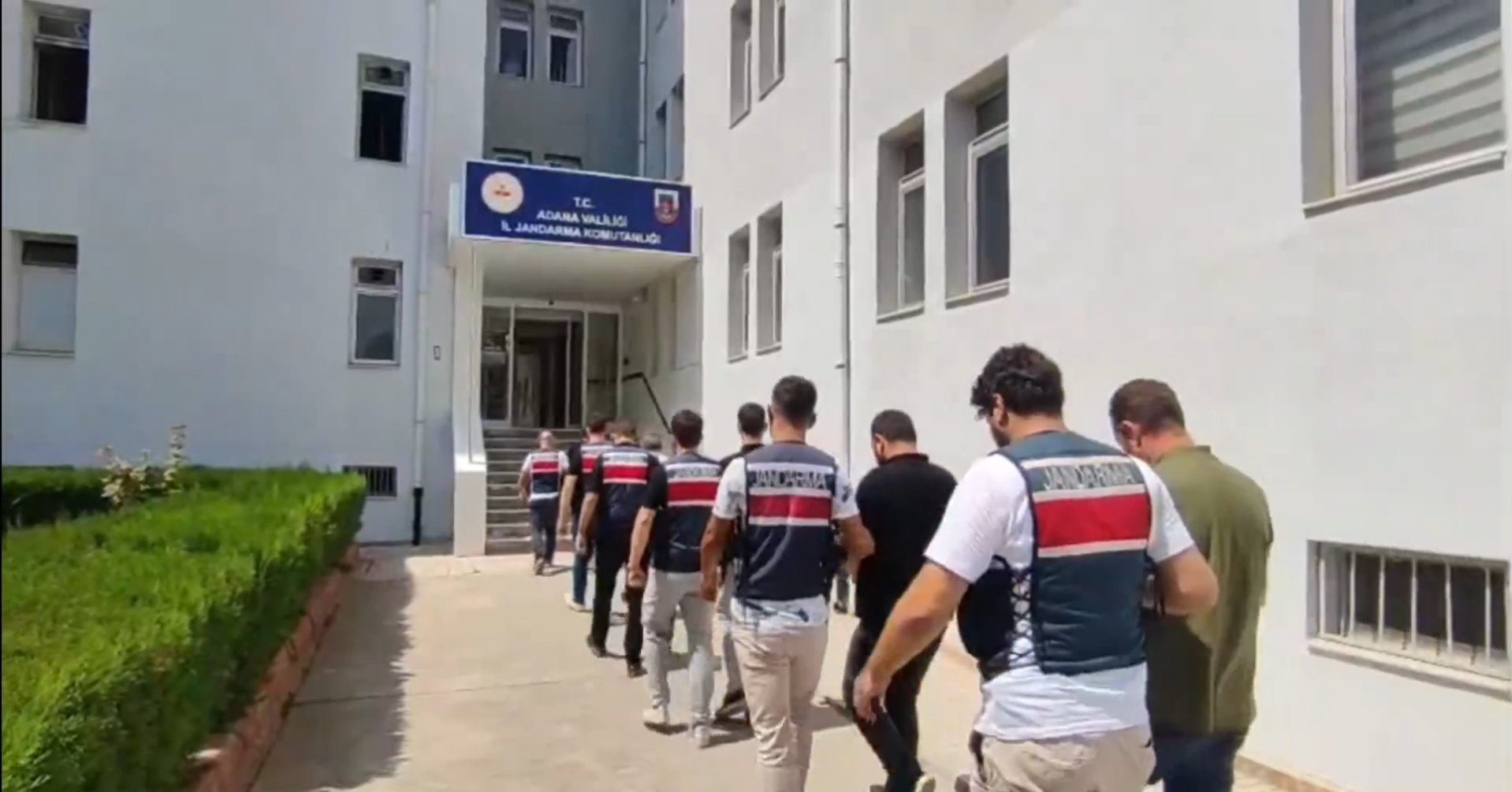 İçişleri Bakanı Yerlikaya: 34 Şüpheli Siber Suçlardan Yakalandı, 14’ü Tutuklandı