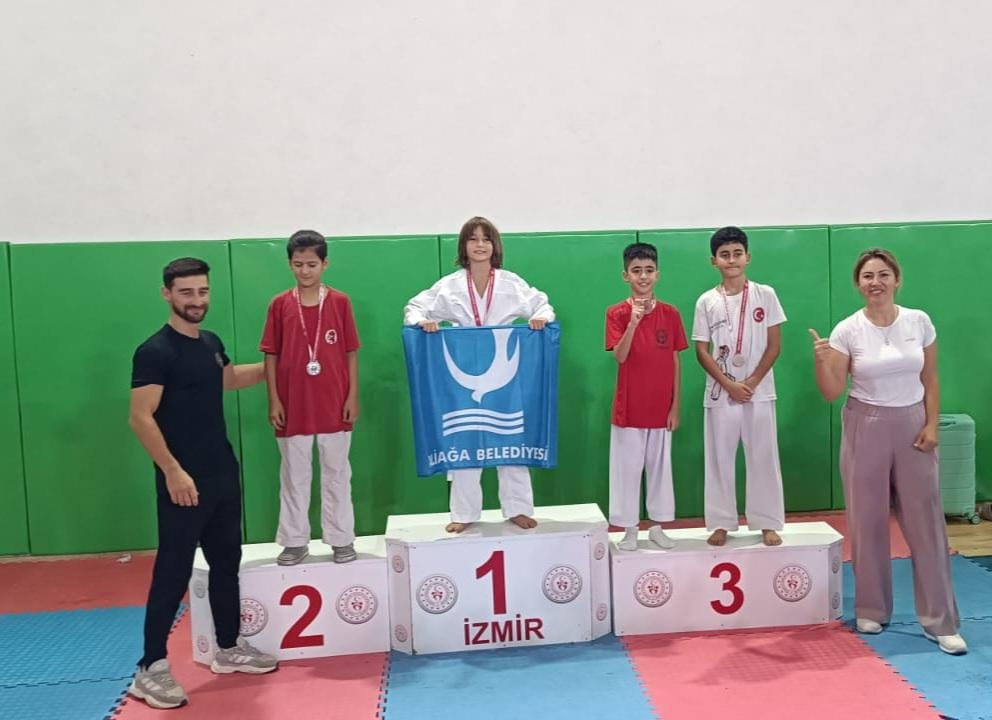 Zafer Bayramı Şampiyonası’nda Aliağa’nın Karate Başarısı