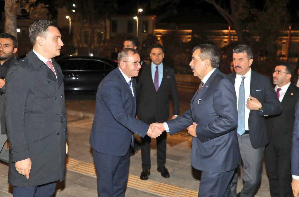 Milli Eğitim Bakanı Yusuf Tekin, Kars Valiliği’ni Ziyaret Etti