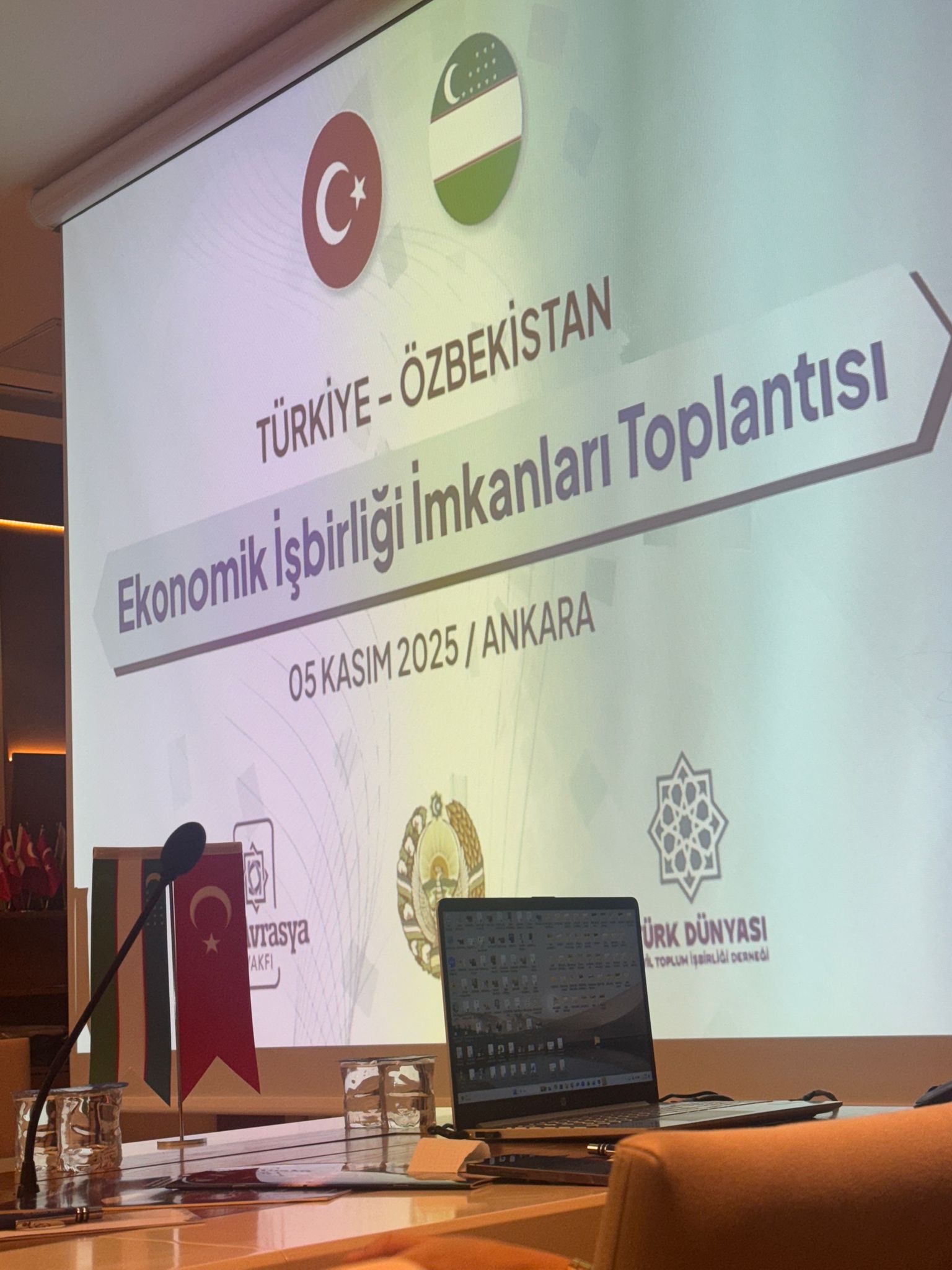 TÜRKİYE – ÖZBEKİSTAN EKONOMİK VE TİCARİ İŞBİRLİĞİ TOPLANTISI ANKARA’DA GERÇEKLEŞTİ