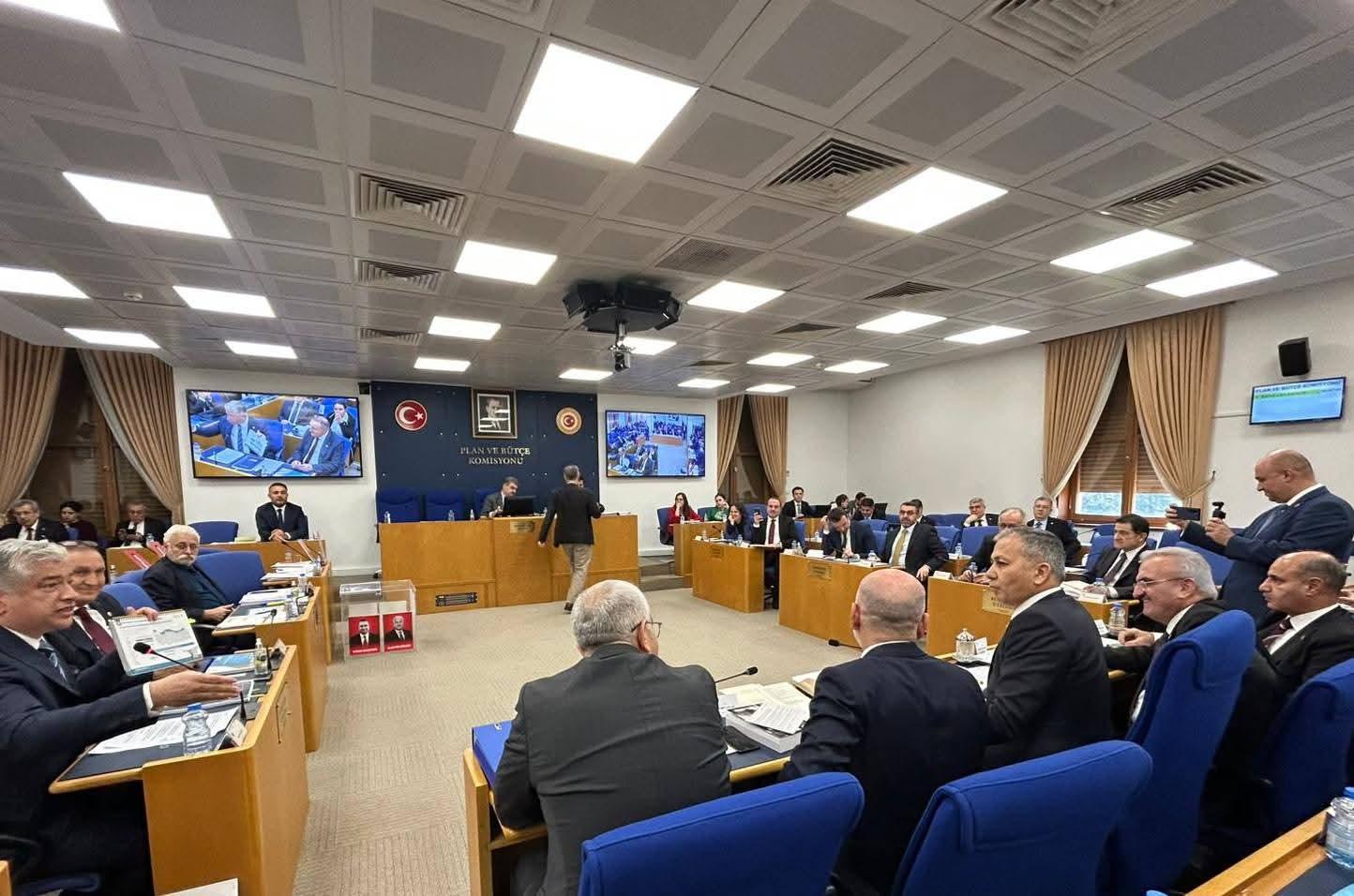 Ak Parti Kars Milletvekili Adem Çalkın, 2026 Bütçe Görüşmelerine Katıldı