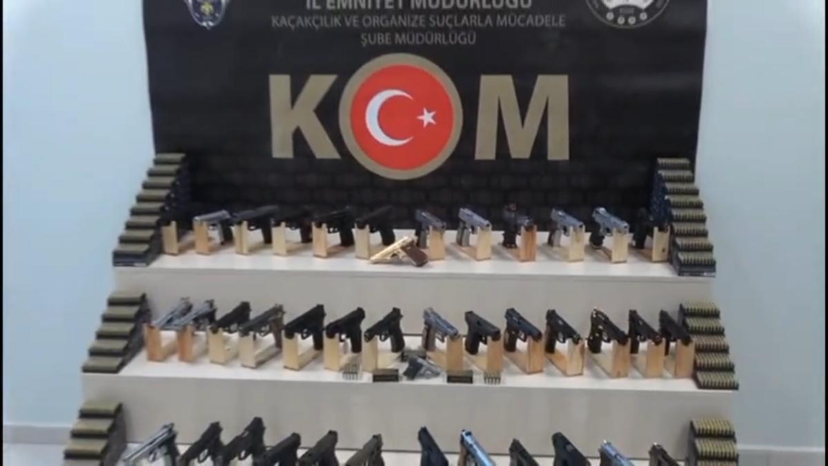 Van Merkezli 5 İlde Silah Kaçakçılığı Operasyonu: Çok Sayıda Silah ve Mühimmat Ele Geçirildi