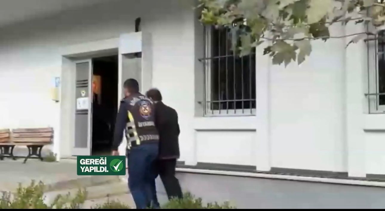 Gereği Yapıldı: Üsküdar’da Kızının Yanında Babaya Saldıran Şehir Eşkıyası Yakalandı
