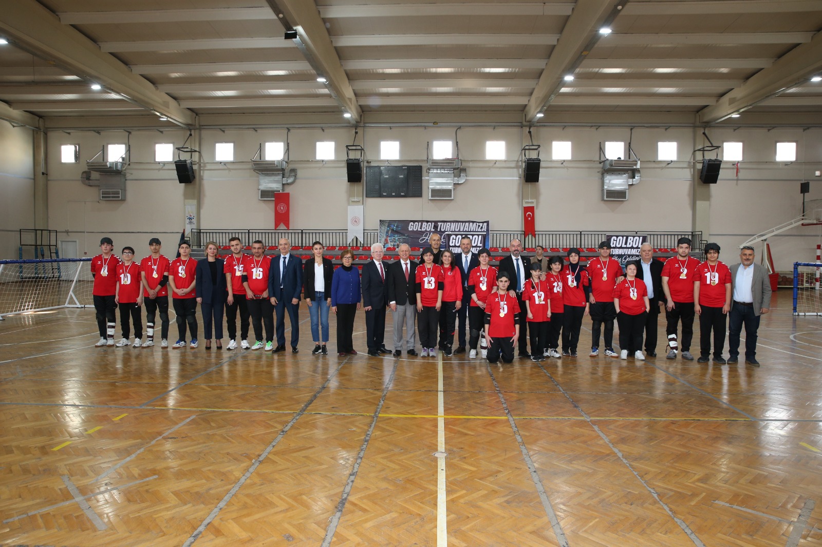 3 Aralık Dünya Engelliler Günü’nde Çiğli’de Görme Engelliler Golbol Turnuvası