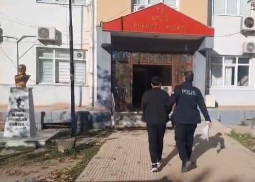 Erzin’de Silah Ele Geçirildi