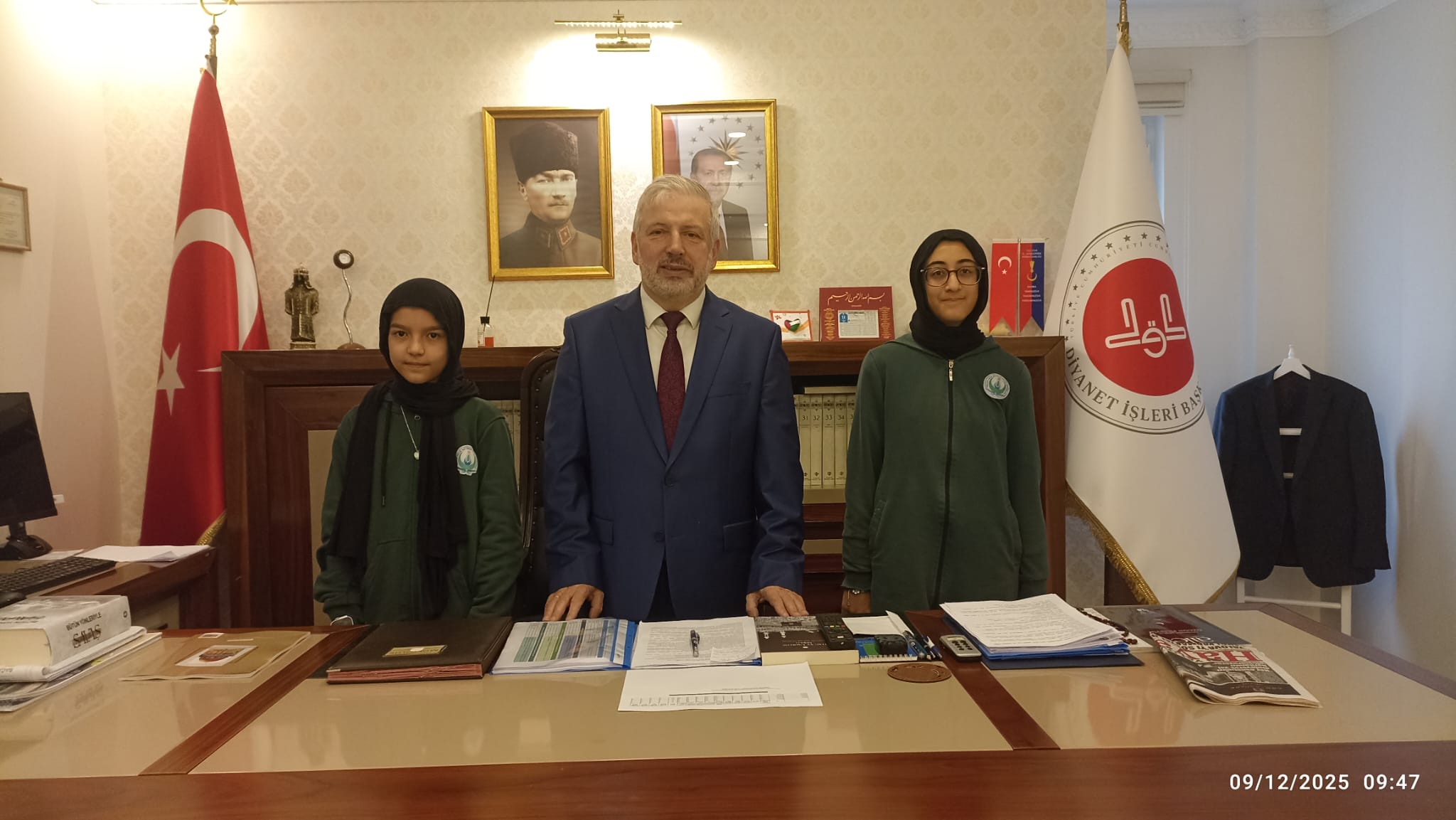 Hafızlıkta Örnek Başarı: Yalova Hafız Kız İmam Hati̇p Ortaokulu’nda 10 Ayda Hafız Oldular