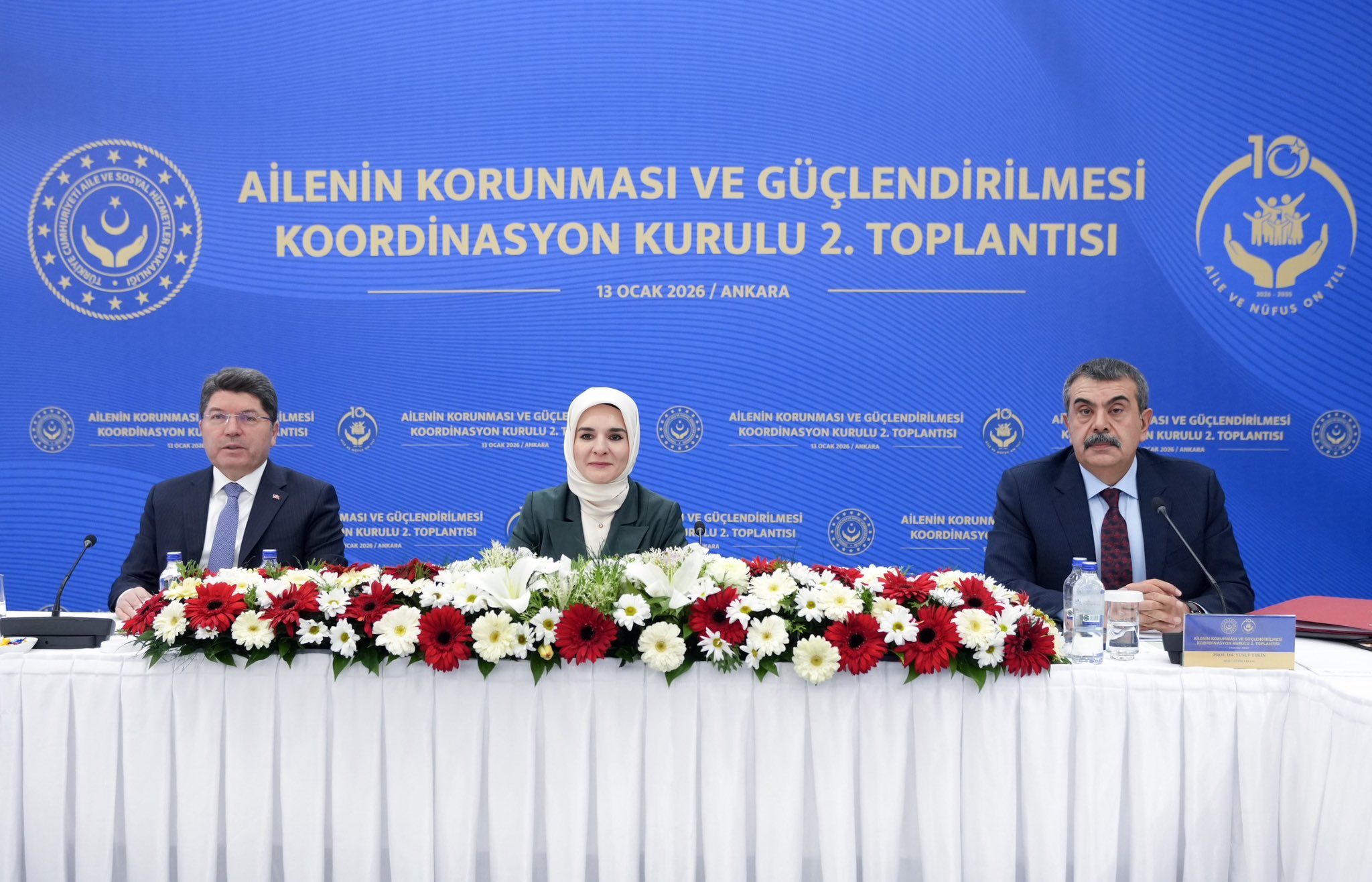 Aile ve Gençlik Fonu’nda 56 Bin 400 Çiftin Kredi Ödemesi Yapıldı: 15 Yaş Altına Sosyal Medya Düzenlemesi Geliyor