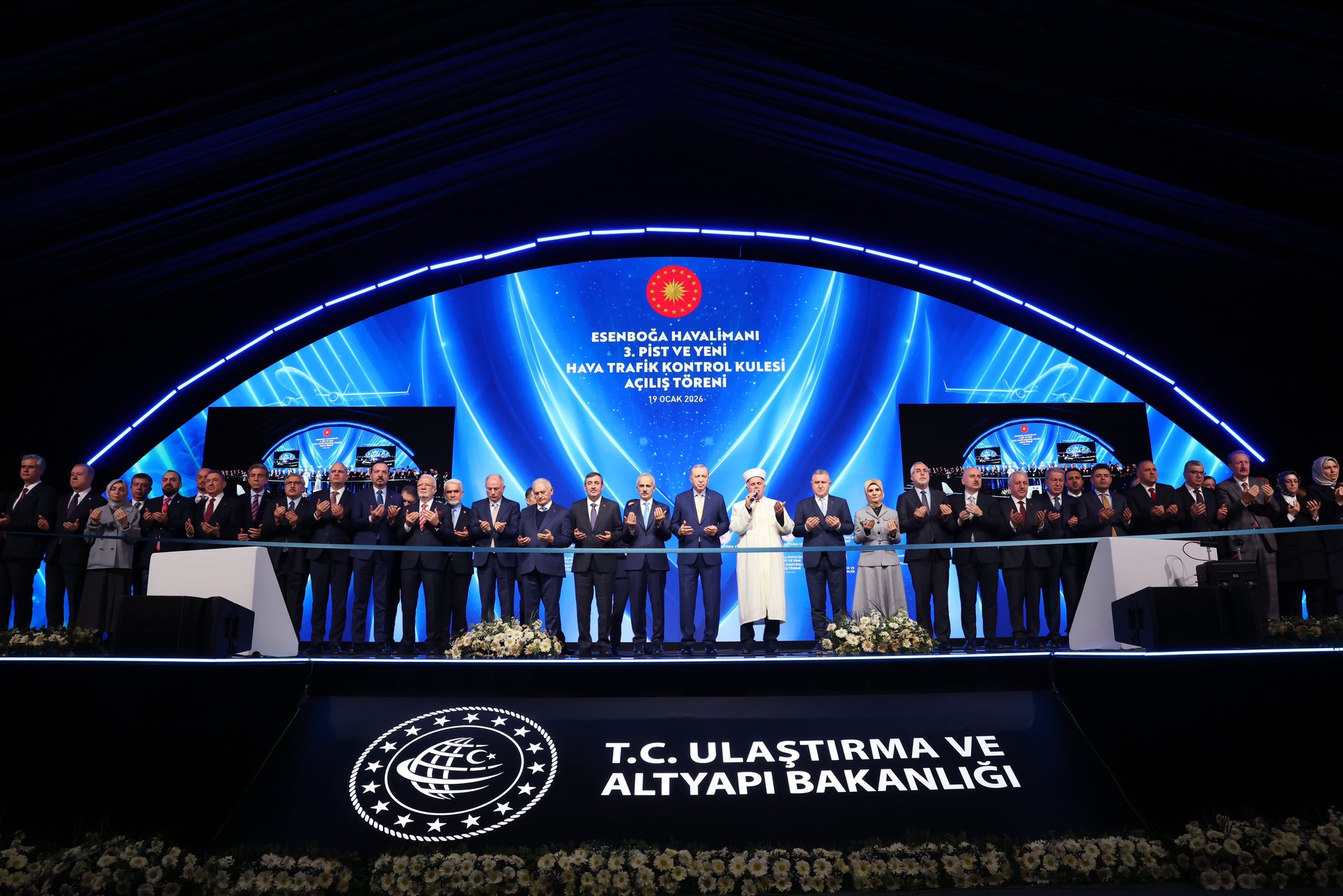 Esenboğa Havalimanı’nda 3’üncü Pist Açıldı: Cumhurbaşkanı Erdoğan’dan ‘Vizyon’ Mesajı