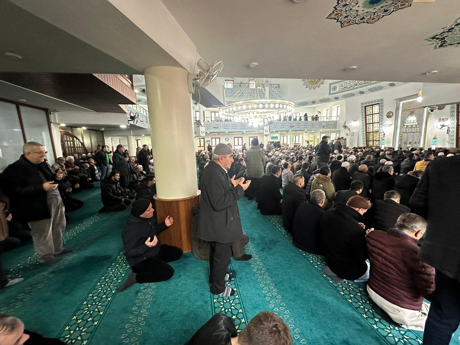 Yalova Emniyet Müdürlüğü’nden Şehit Polisler İçin Anlamlı Mevlit Programı