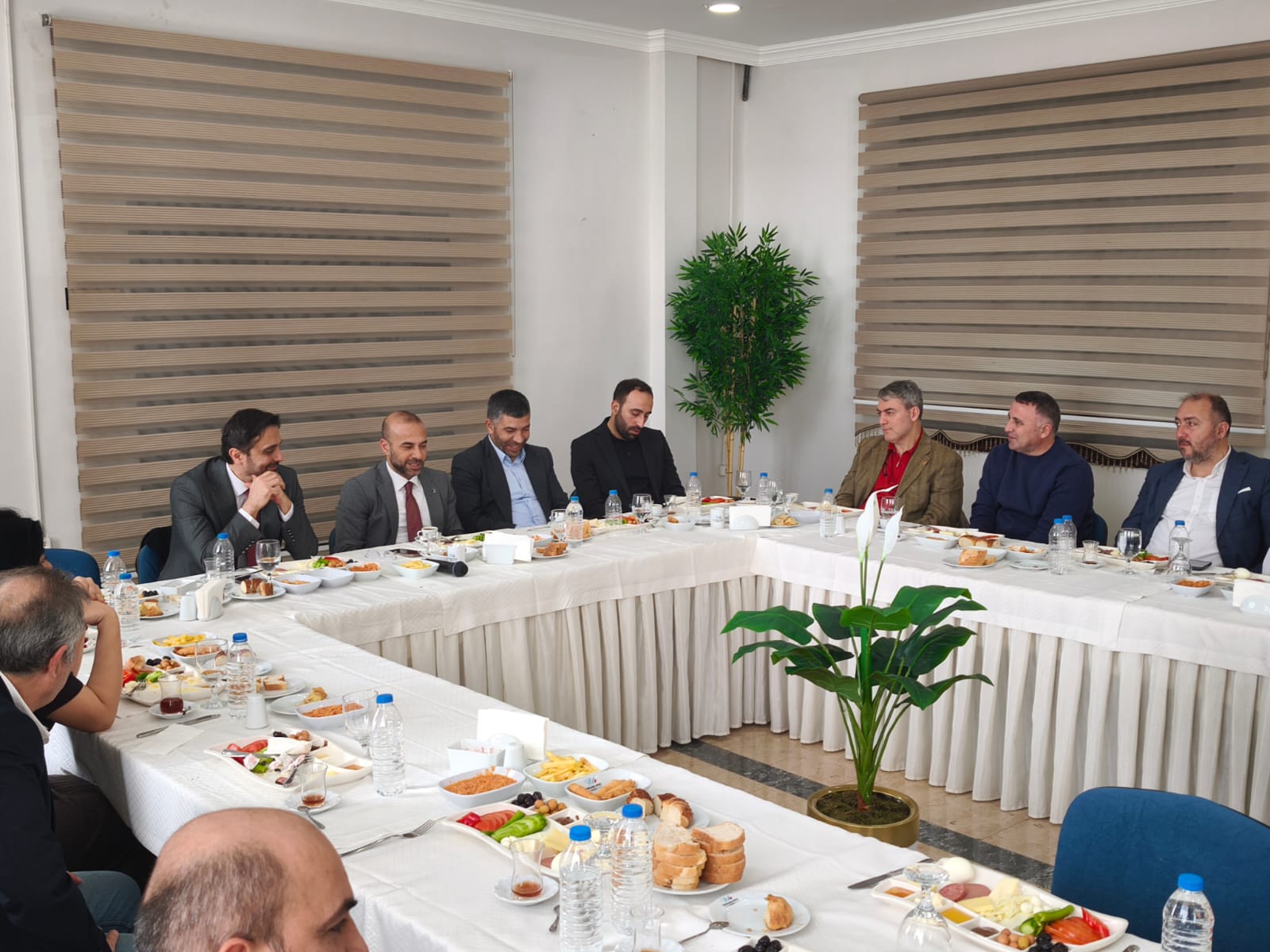 AK Parti Yalova İl Başkanlığı’ndan 10 Ocak Çalışan Gazeteciler Günü’ne Özel Program