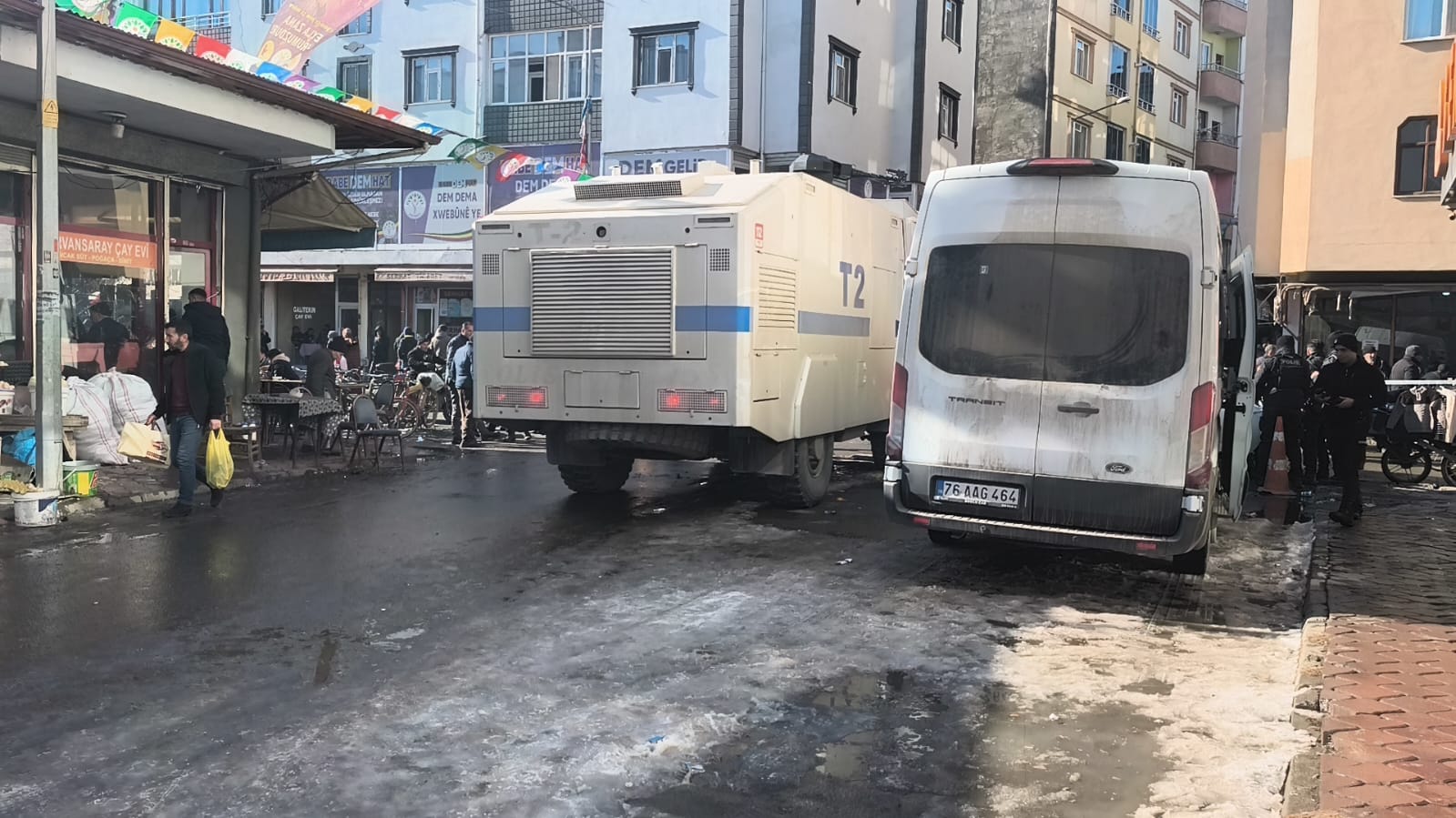 Iğdır’daki İzinsiz Yürüyüşte Gerginlik: 3 Polis Yaralandı, 48 Gözaltı
