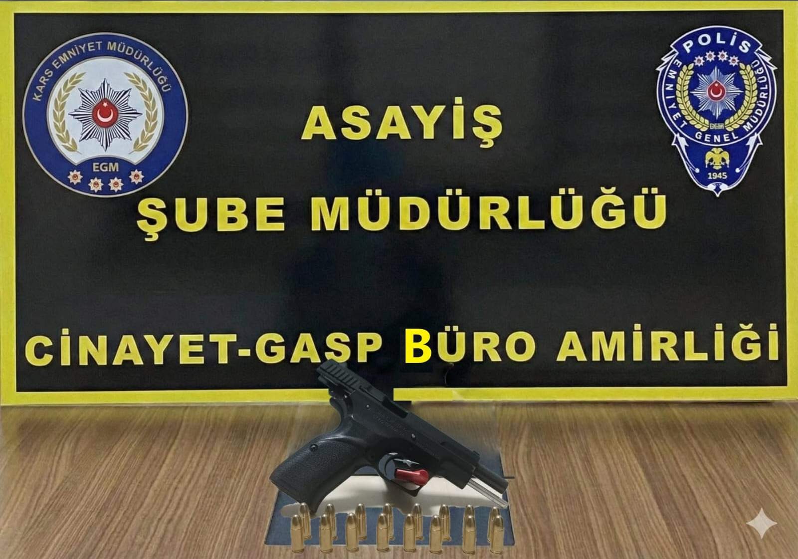 Kars’ta Huzur Uygulamalarında Çok Sayıda Silah ve Mühimmat Ele Geçirildi