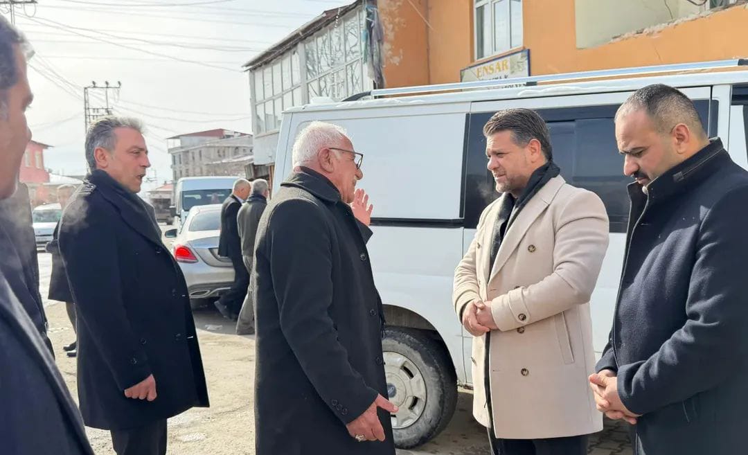 AK Parti İpekyolu İlçe Başkanı Yavuz Kuşan’dan Taziye Ziyaretleri