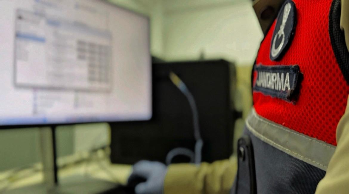 Yalova Merkezli 6 İlde Dev Dolandırıcılık Operasyonu: 12 Gözaltı, 9 Tutuklama