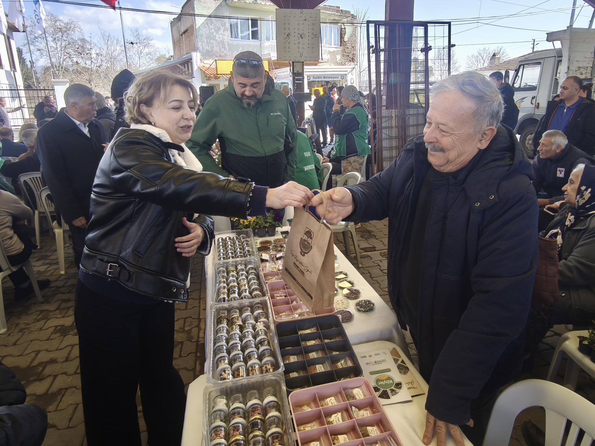 Yalova Belediyesi Ata Tohumlarını Geleceğe Taşıyor