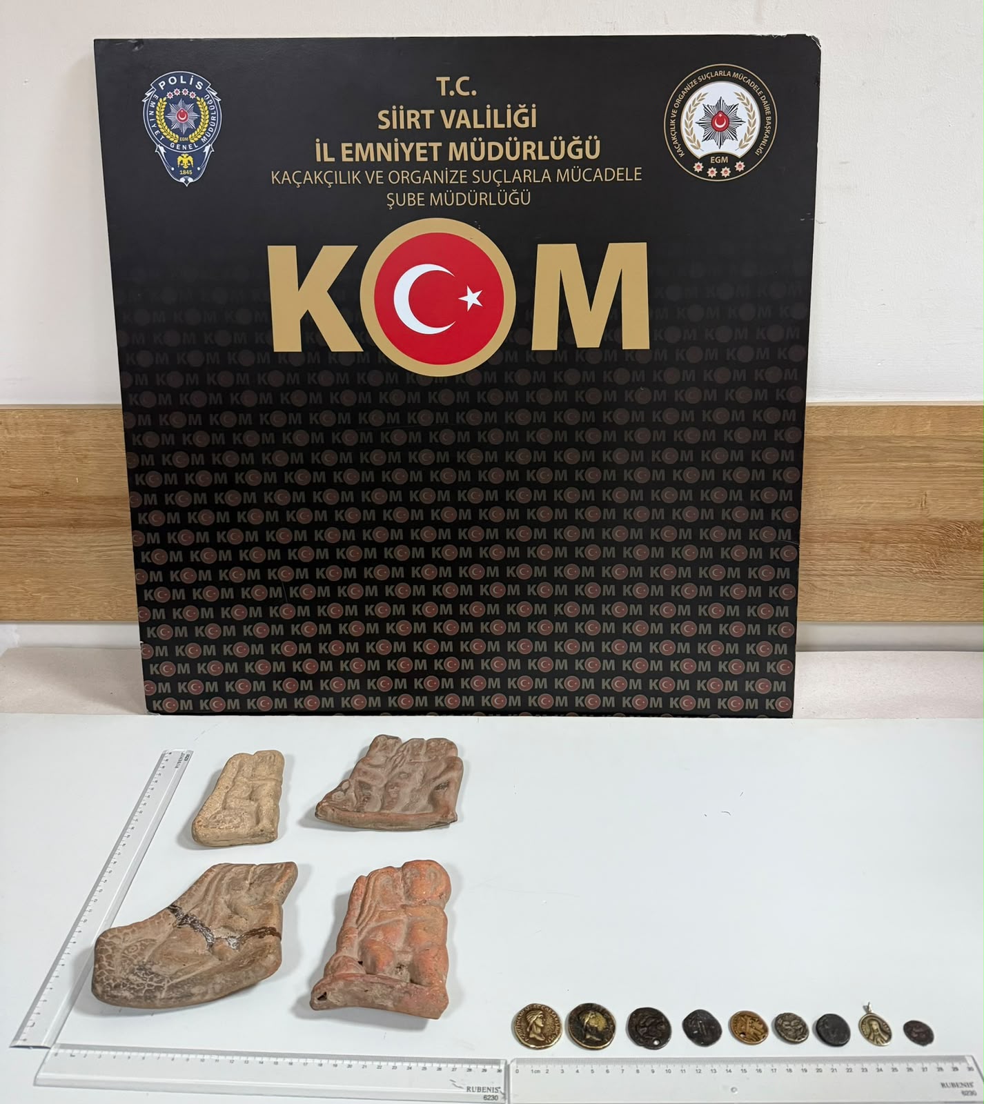 Siirt’te Dev Asayiş Operasyonu: 17 Şüpheli Tutuklandı