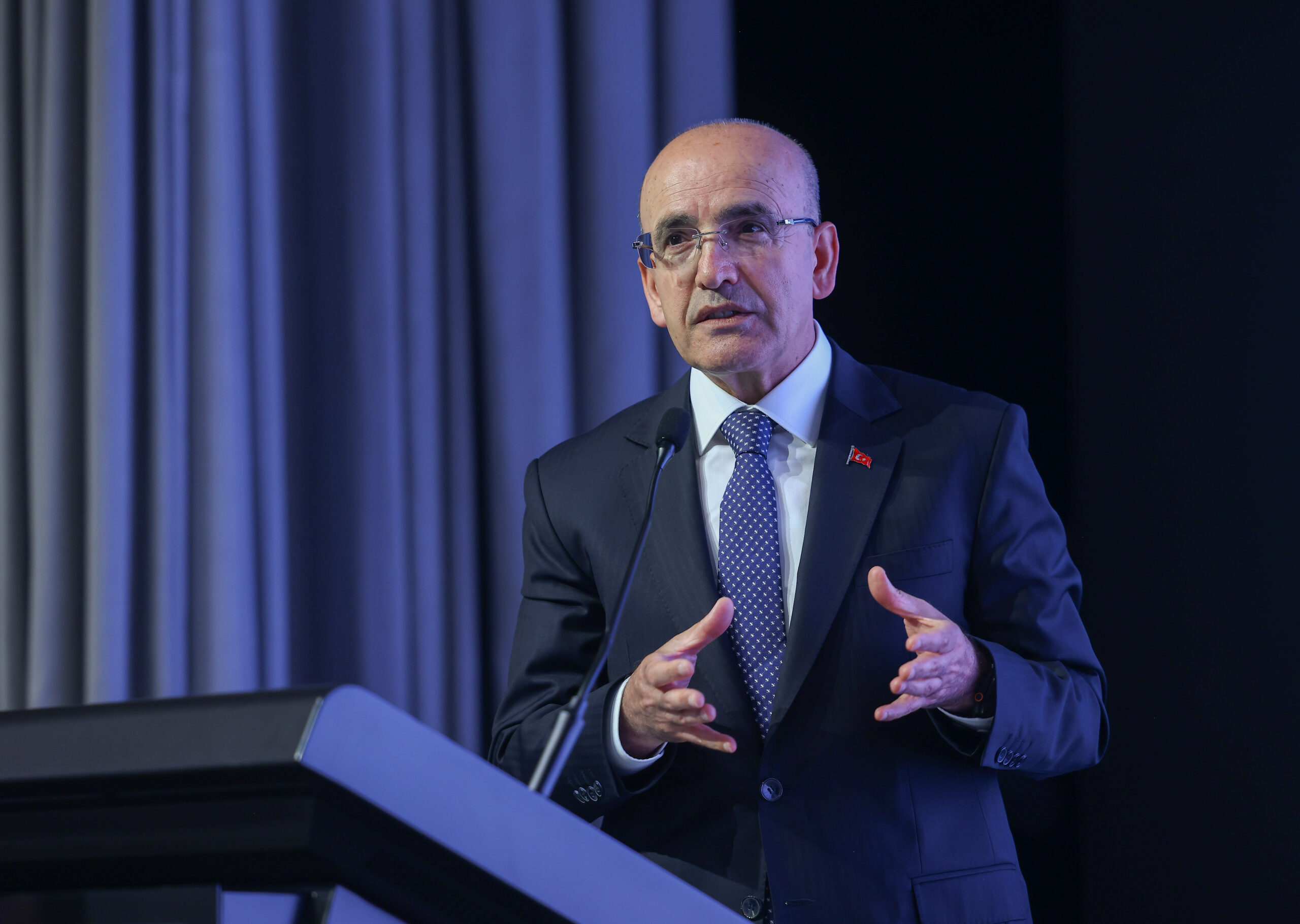 Bakan Şimşek’ten Küresel Girişimcilere Yatırım Çağrısı: Üreticide Kurumlar Vergisi Yüzde 12,5’e İndirildi