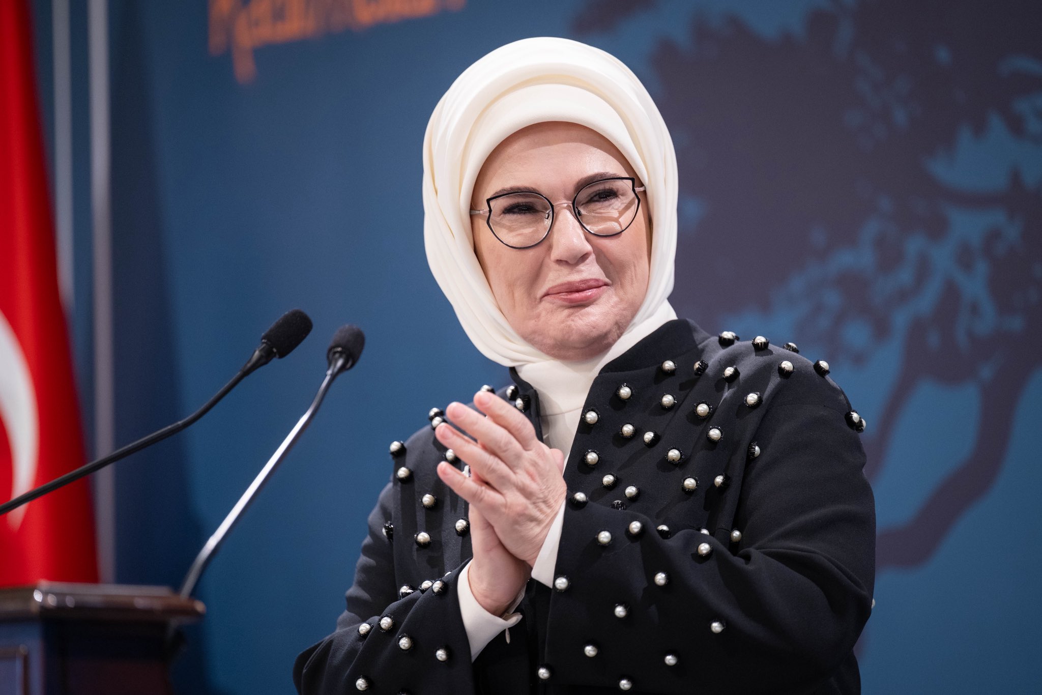 Emine Erdoğan’dan Babalar Günü Mesajı