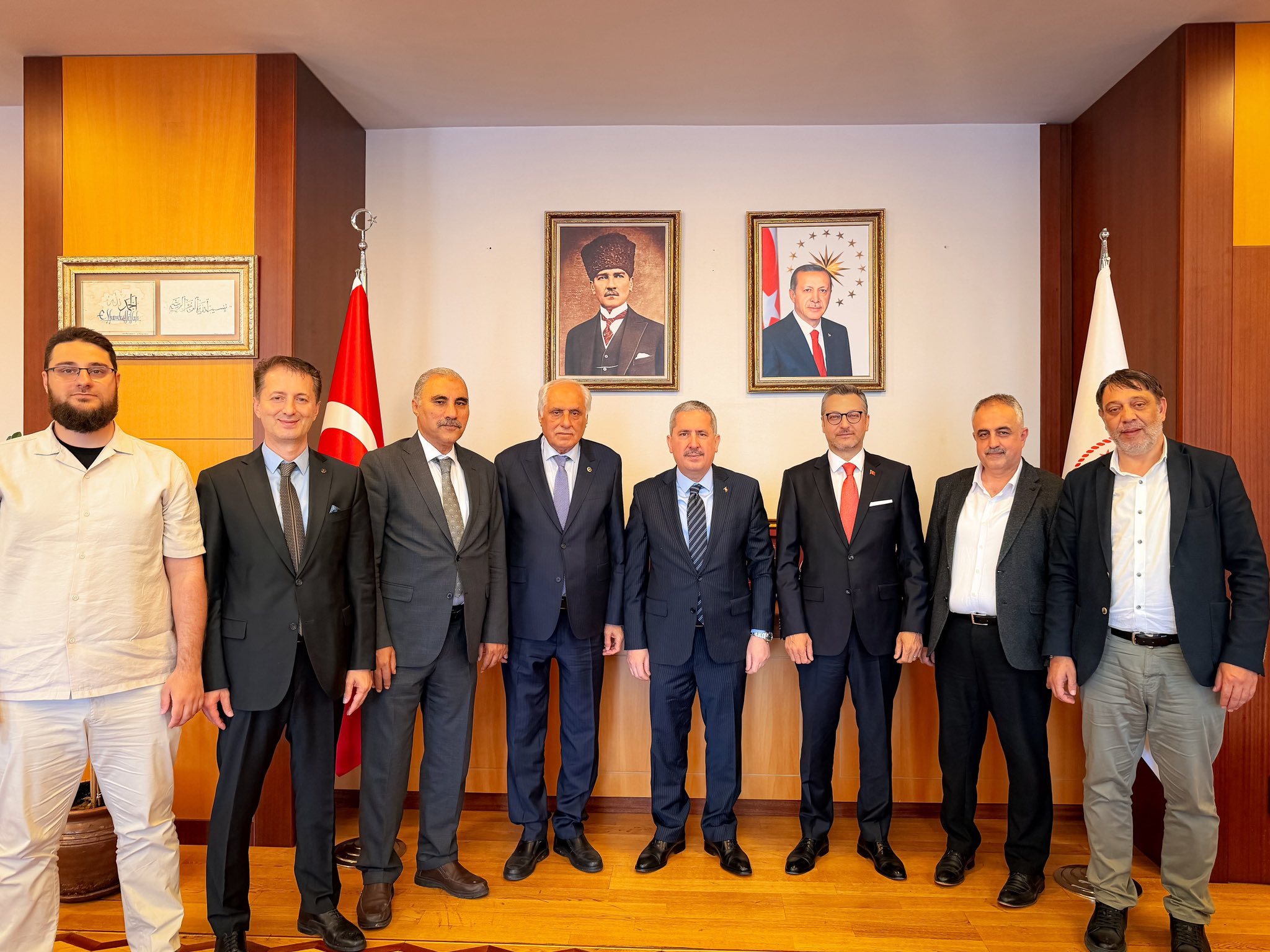 Ankara’da Siirt Zirvesi: Ekonomi ve Yatırım Gündemi Değerlendirildi