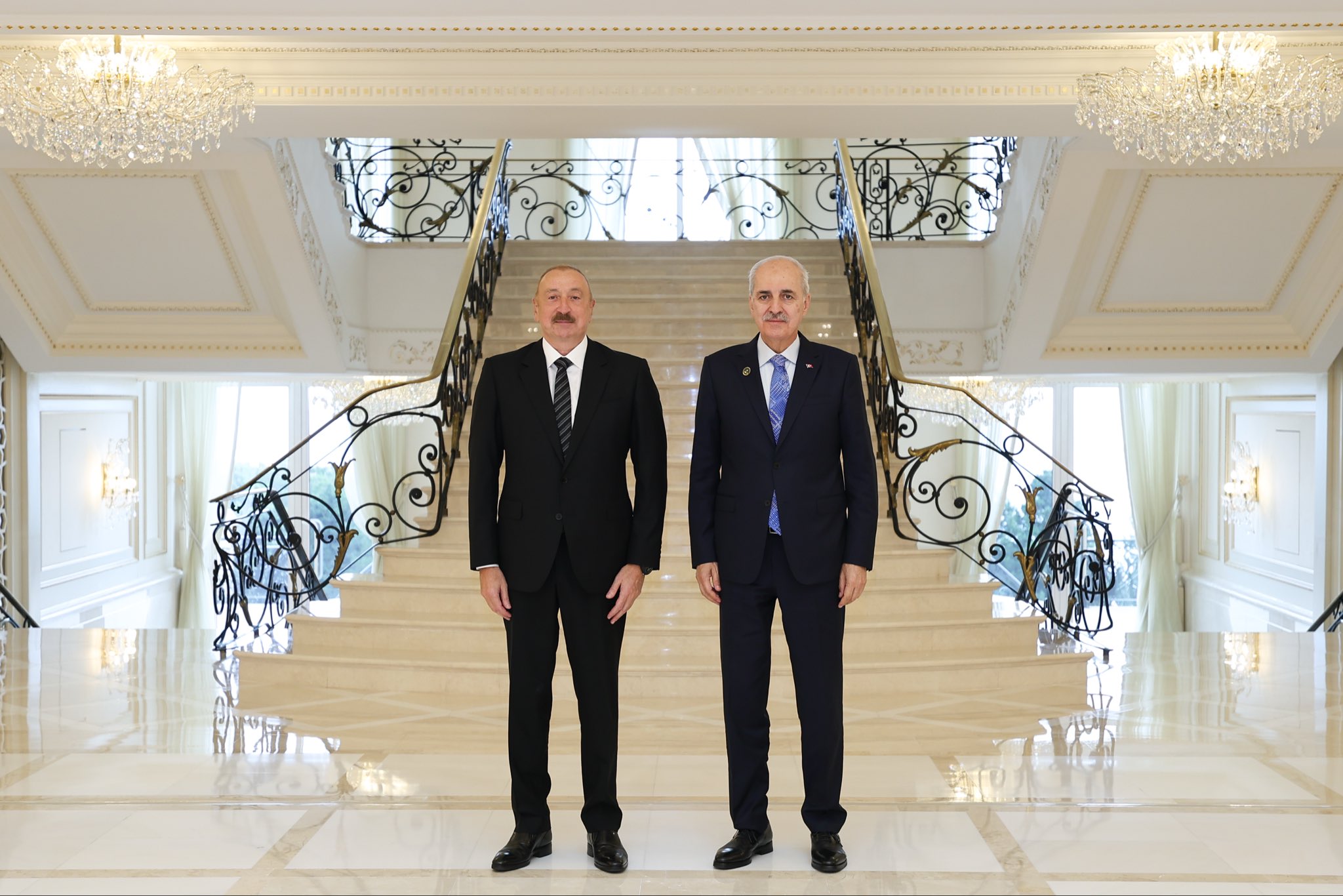 TBMM Başkanı Kurtulmuş Azerbaycan Cumhurbaşkanı Aliyev İle Görüştü
