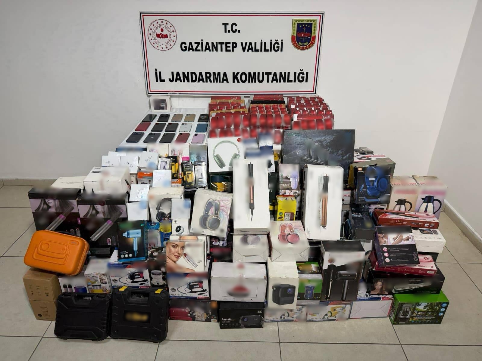 Gaziantep İl Jandarma Komutanlığından Dev Operasyon: 170 Kaçakçılık Ve Uyuşturucu Olayına Müdahale Edildi