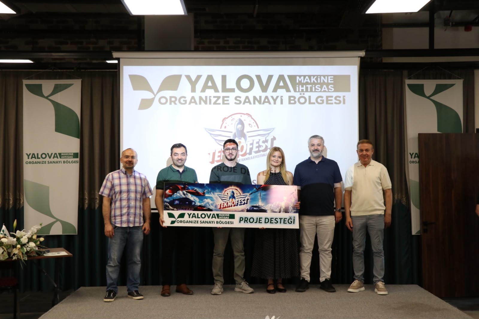 Yalova Makine İhtisas OSB’den TEKNOFEST’e Hazırlanan 9 Teknoloji Takımına Destek
