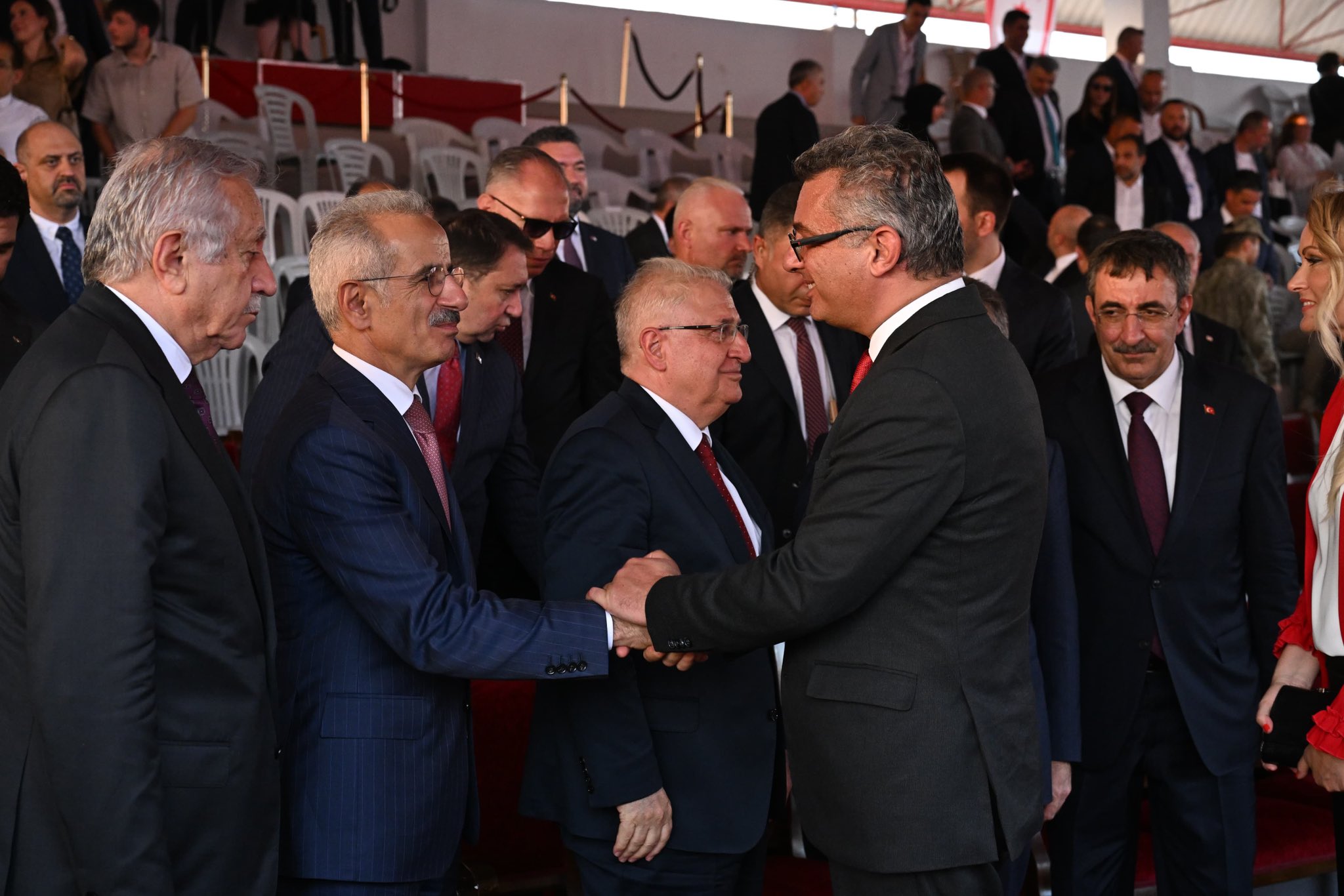 Bakan Uraloğlu Kıbrıs’ta Düzenlenen Resmi Törenlere Katıldı