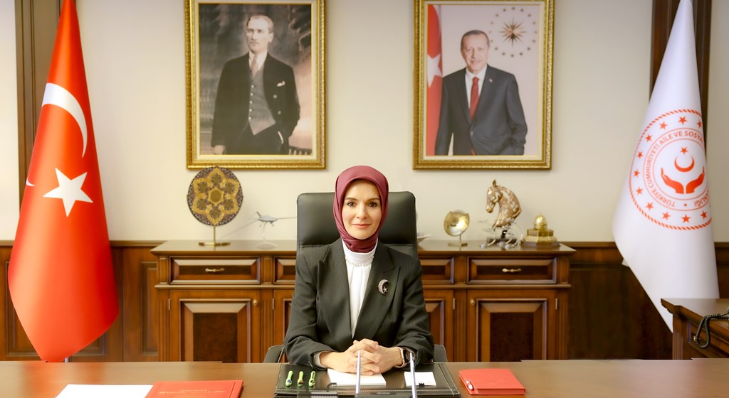 Bakan Göktaş Duyurdu: Orman Yangınından Etkilenen 4 İle 25 Milyon Lira Kaynak