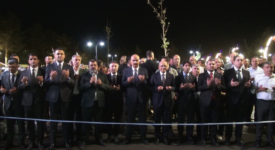 Bakan Mehmet Şimşek Batman’da: Muazzam bir hizmet fırtınası var