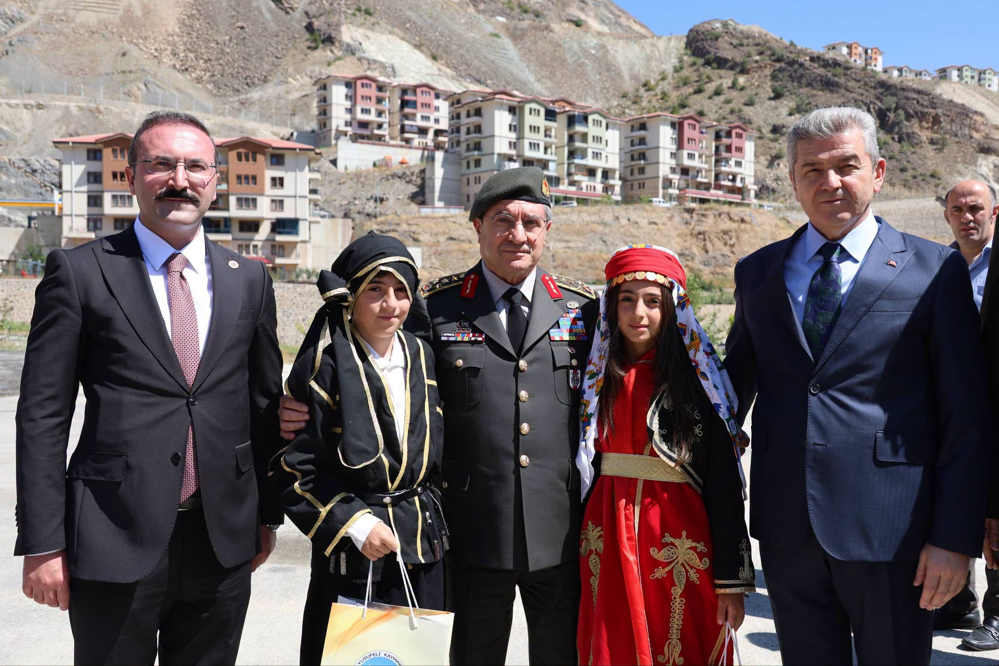 Genelkurmay Başkanı Orgeneral Bayraktaroğlu Memleketi Artvin’de