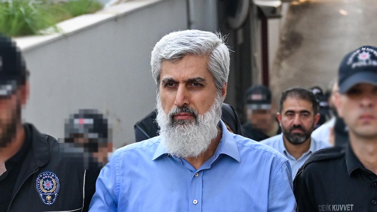 Adana Merkezli Operasyonda Alparslan Kuytul Ve 56 Şüpheli Adliyede